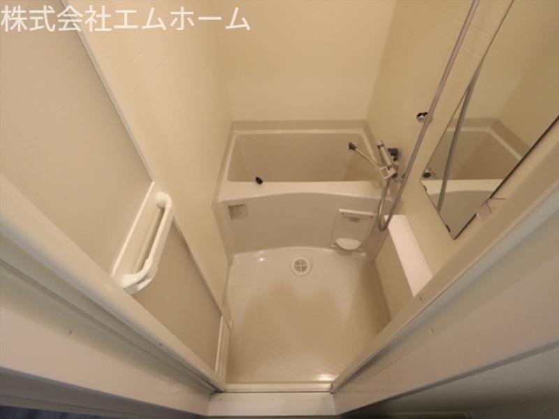 バス・シャワールーム　浴室暖房乾燥機付お風呂
