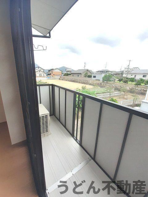 バルコニー　うどん県のお部屋探しはうどん不動産へ うどんちゃんとLINE