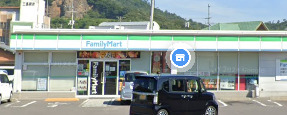 コンビニ　ファミリーマート 高松西ハゼ町店（コンビニ）まで1133m