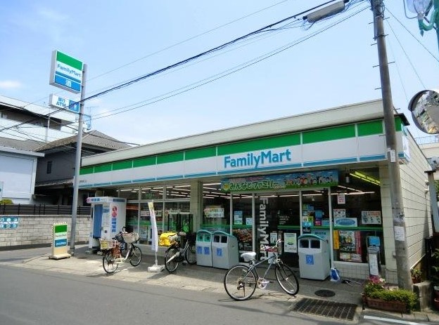 コンビニ　ファミリーマート五香駅東口店（コンビニ）まで452m