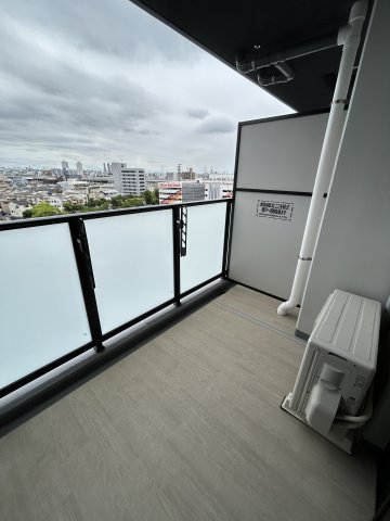 その他部屋・スペース　開放的な寝室です