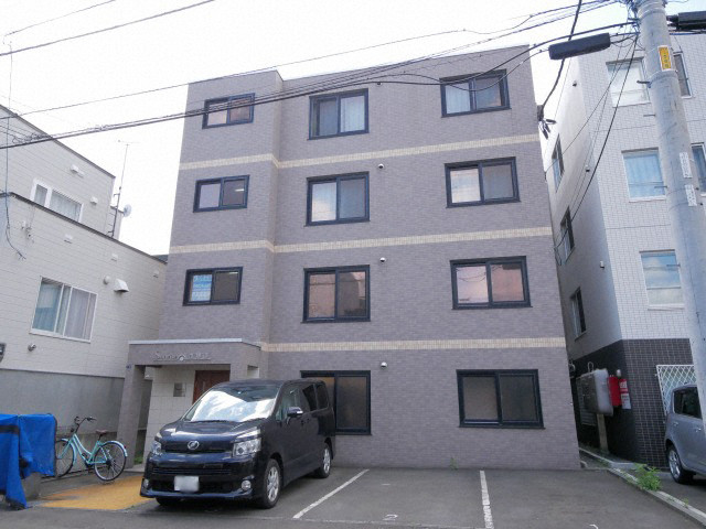 建物外観　☆地下鉄東西線南郷7丁目駅まで徒歩4分！