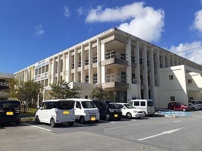 役所　宜野湾市役所（役所）まで4000m