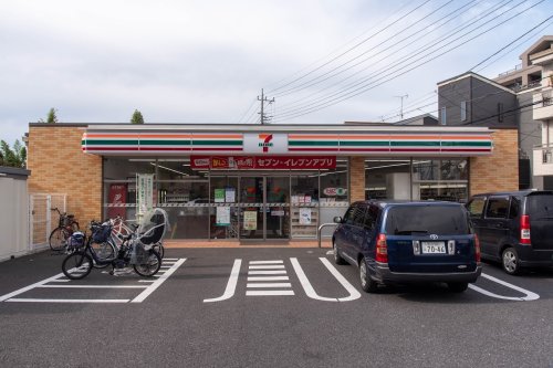 コンビニ　セブンイレブン 江戸川北葛西1丁目店（コンビニ）まで884m