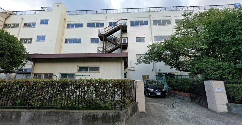 小学校　葛飾区立青戸小学校（小学校）まで700m