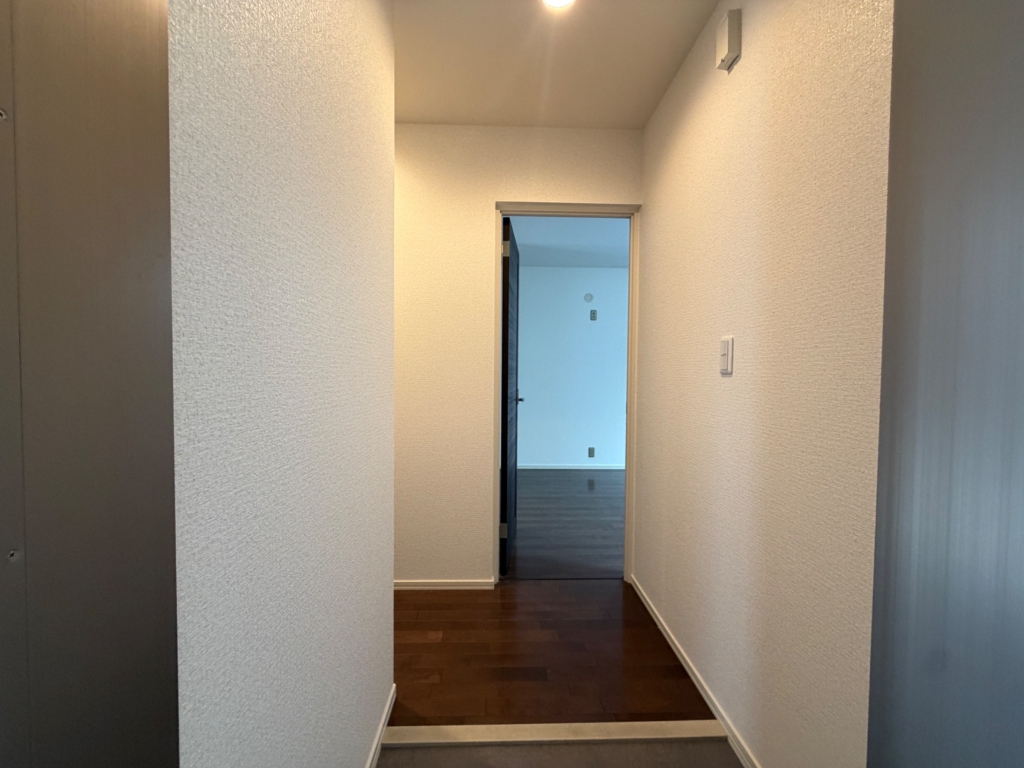 サテライト芦屋船戸町の玄関写真