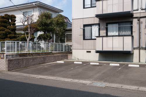 駐車場　駐車場