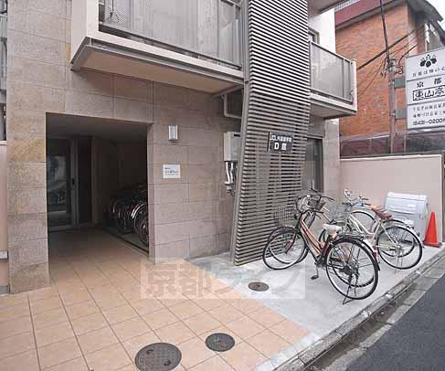 その他共有部分　マンション内へはこちらから