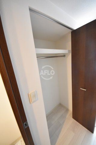 収納　アクセリス大阪福島　クローゼット