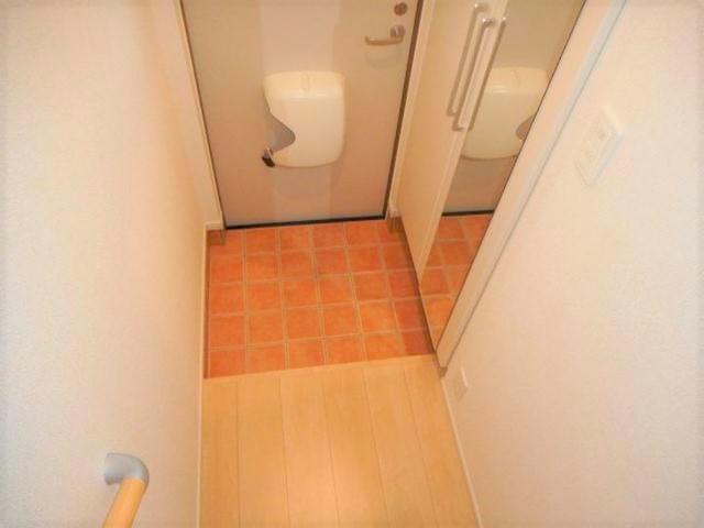 玄関　シューズBOX※別部屋写真につきイメージ