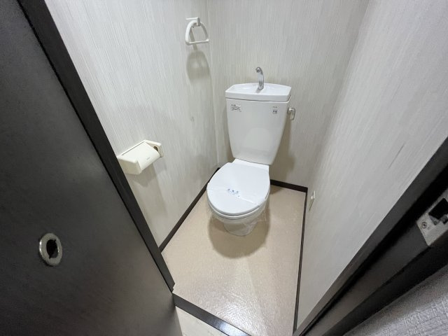 トイレ　バストイレセパレート！