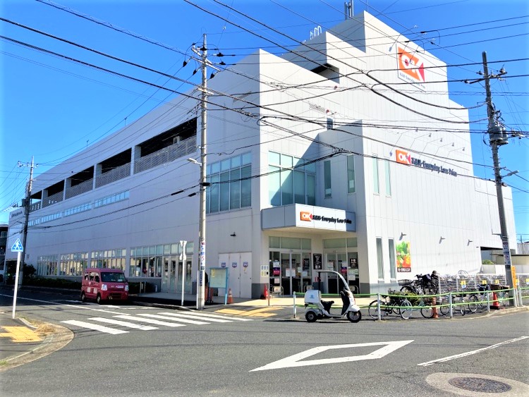 スーパー　オーケー四つ木店（スーパー）まで583m