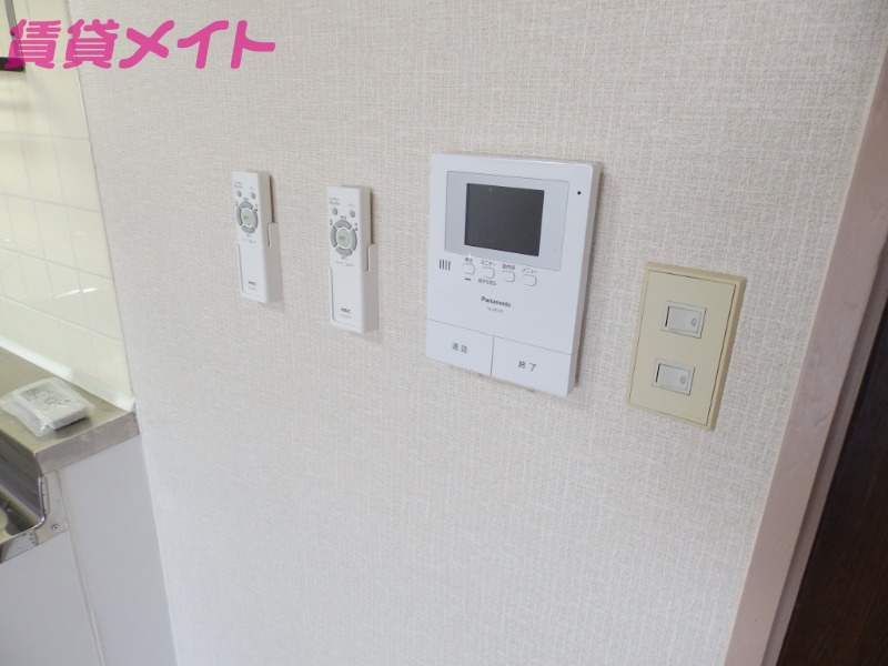 セキュリティ　同型参考写真