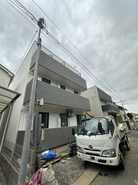建物外観　建築中