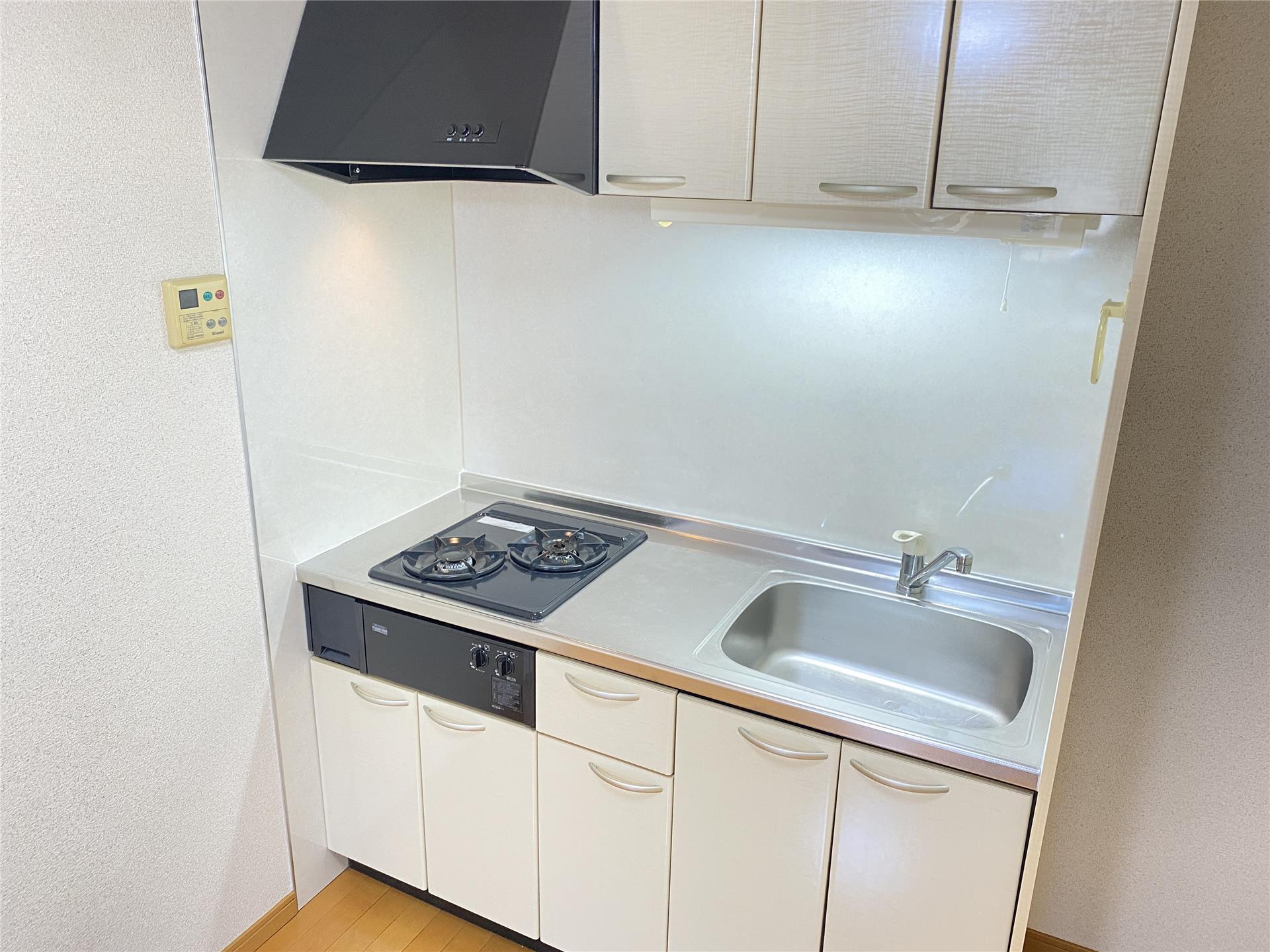 キッチン　（別部屋参考イメージ）ビルトイン2口コンロ♪
