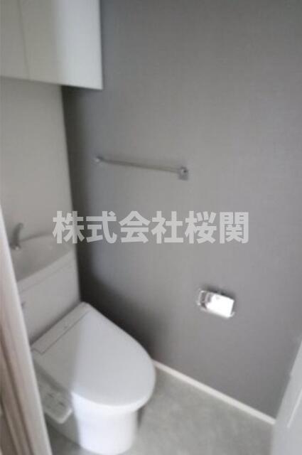 トイレ　?