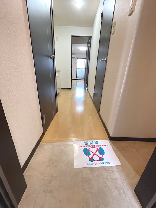 モンサント旭町の玄関写真