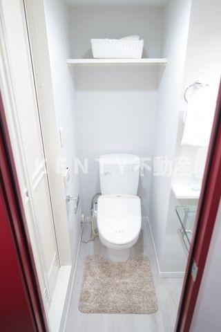 トイレ　シンプルで使いやすいトイレです