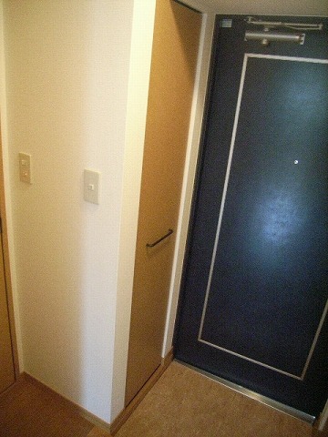 玄関　別号室