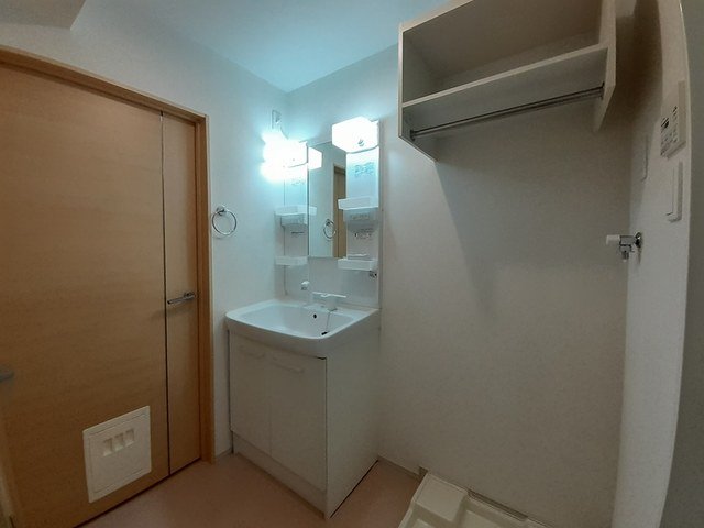 洗面設備　洗面所です