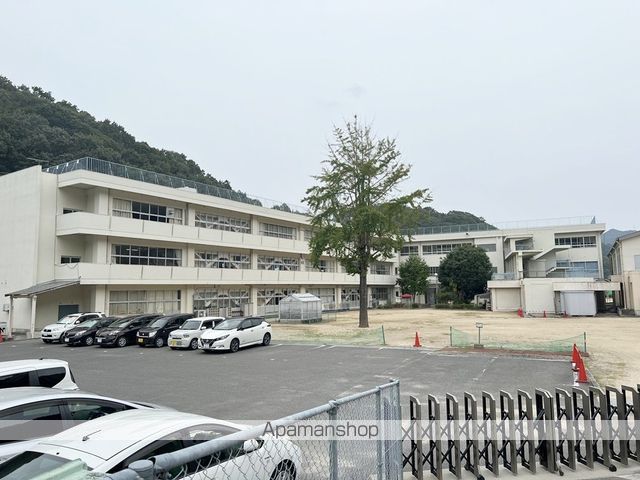 小学校　日生西小学校（小学校）まで3246m