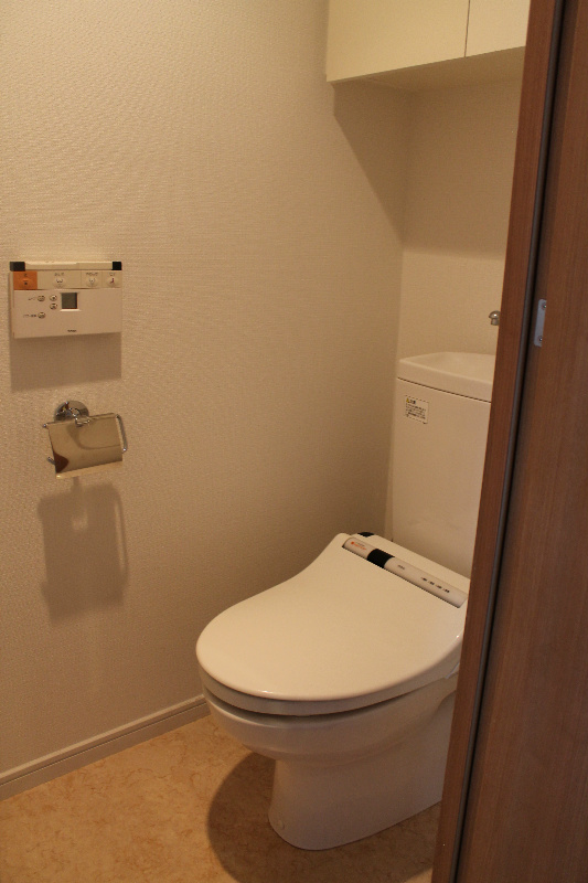 トイレ　別部屋参考写真