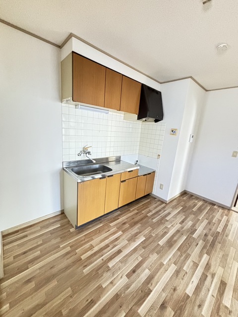居室・リビング　別部屋参考写真です