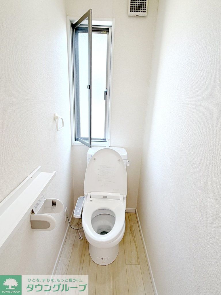 トイレ　※同タイプのお部屋の参考写真になります。