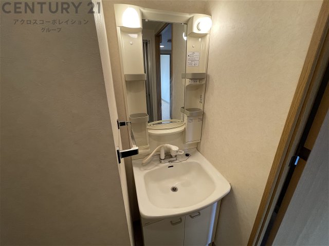 洗面設備　独立洗面台付きでおすすめです！