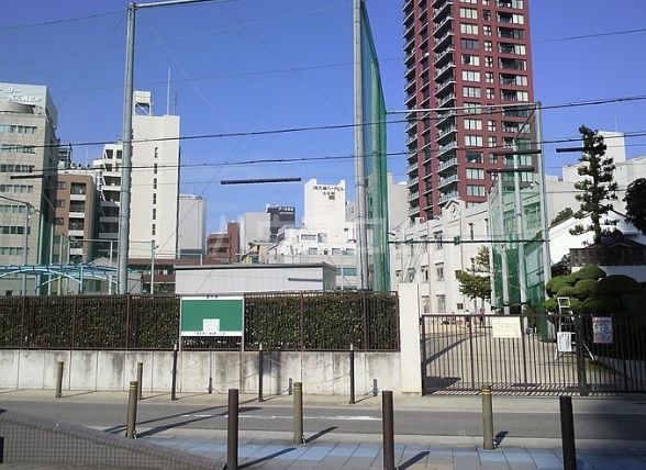 小学校　大阪市立西天満小学校（小学校）まで500m