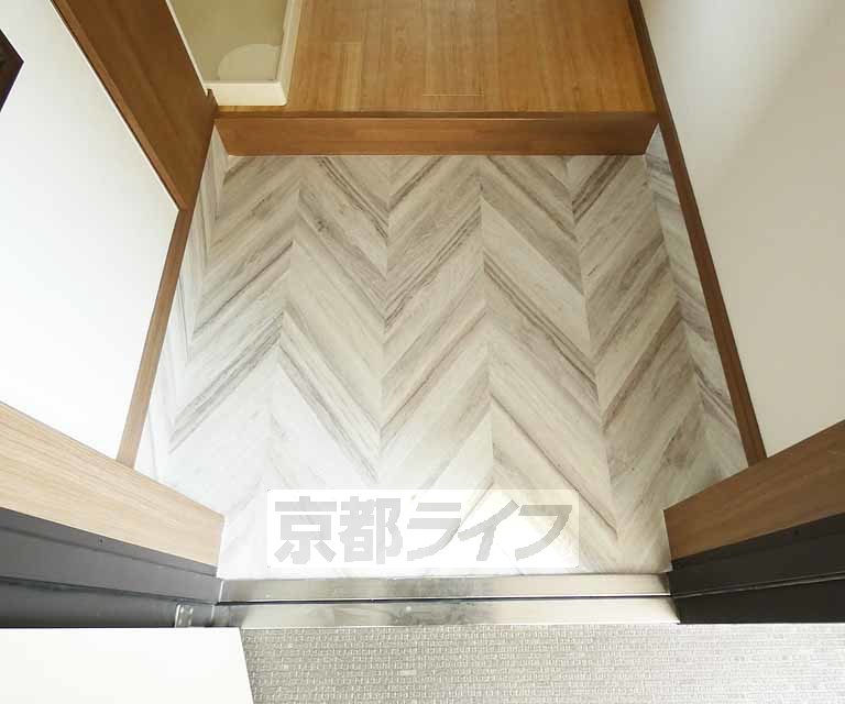 玄関　シューズボックス付き！