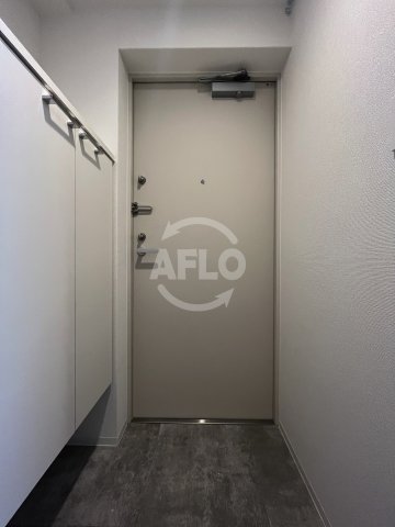 玄関　アプリーレ西本町　　玄関