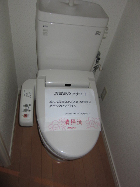 トイレ　洗浄便座
