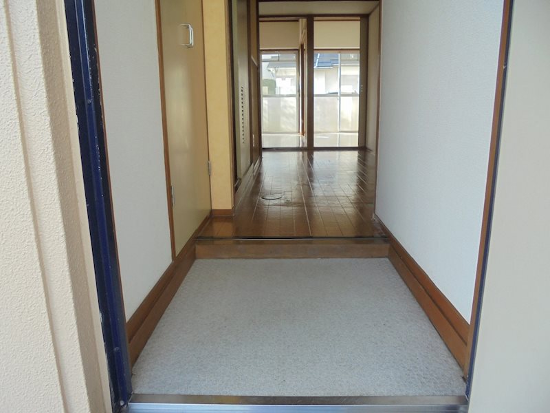 玄関　類似部屋の写真です。