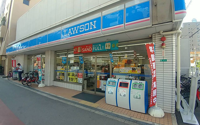 コンビニ　ローソン 東小橋二丁目店（コンビニ）まで113m