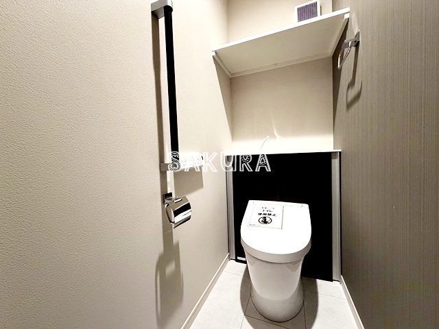 トイレ　嬉しい温水洗浄便座♪
