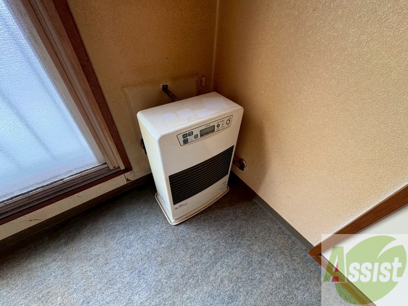 その他設備　灯油暖房です。札幌の寒い冬もこれで大丈夫！