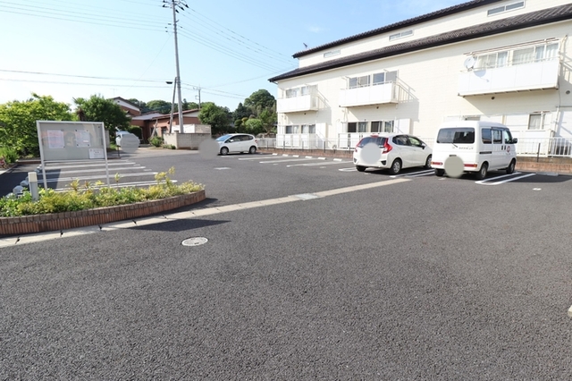 駐車場　駐車場