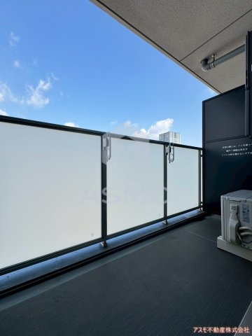 バルコニー　同マンション別部屋、参考写真