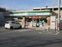 コンビニ　ファミリーマート 三田南が丘店（コンビニ）まで582m