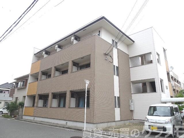 建物外観　バルコニー西向きです♪
