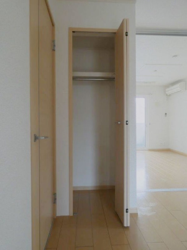 収納　図面と現状に相違がある場合には現状を優先