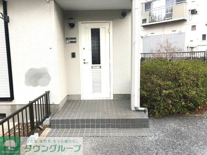 エントランス　お問合せはタウンハウジングまで！※現地待合わせ相談可能