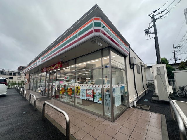 コンビニ　セブンイレブン川崎神地店（コンビニ）まで176m