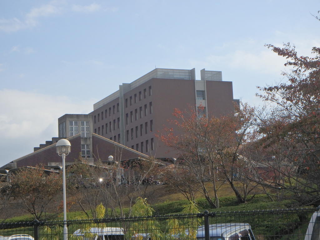 大学・短大　私立関西医療大学（大学・短大）まで1501m
