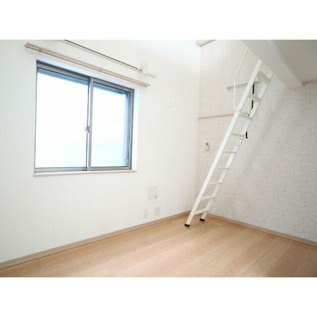 居室・リビング　居室