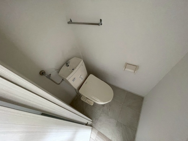 トイレ　トイレです。ウォシュレット付を探している方、おすすめです！