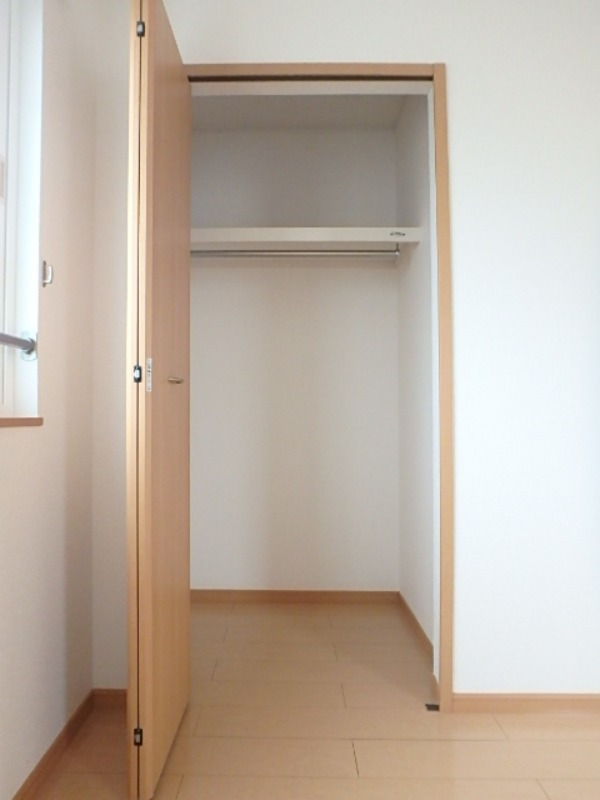 収納　図面と現状に相違がある場合には現状を優先