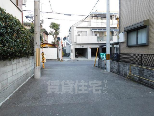 コンビニ　ローソン　豊中立花町三丁目店（コンビニ）まで353m