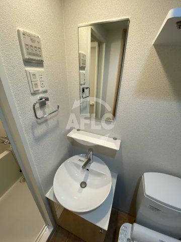 洗面設備　エスリード天神橋筋六丁目　洗面化粧台
